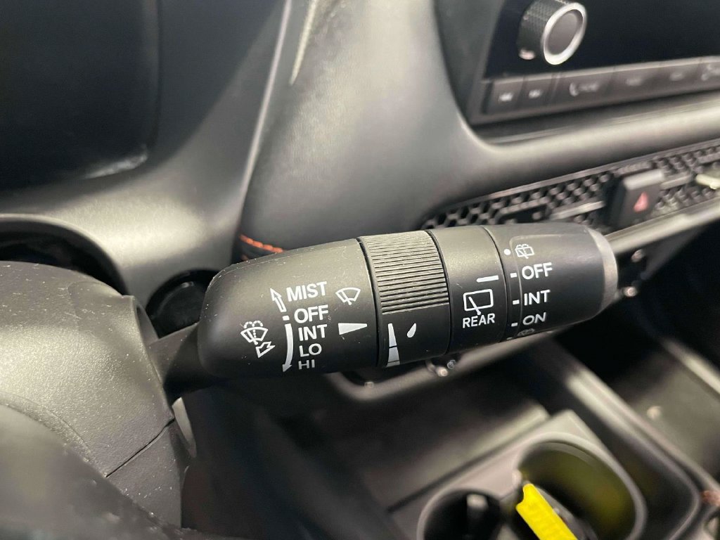 Used 2024 Honda HR-V Sport image 23