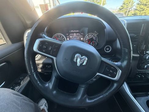 Used 2019 RAM 1500 Big Horn AWD/4WD image 9