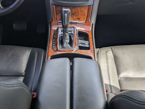 Used 2013 Lincoln MKS FWD image 18