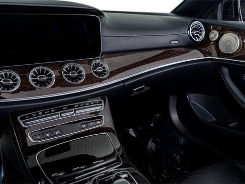 Used 2023 Mercedes-Benz E 53 AMG 4MATIC Cabriolet image 33