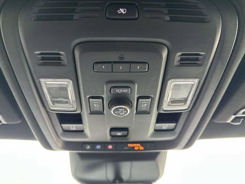 Used 2021 Cadillac Escalade Premium Luxury w/ Driver Assist Tech Package image 60