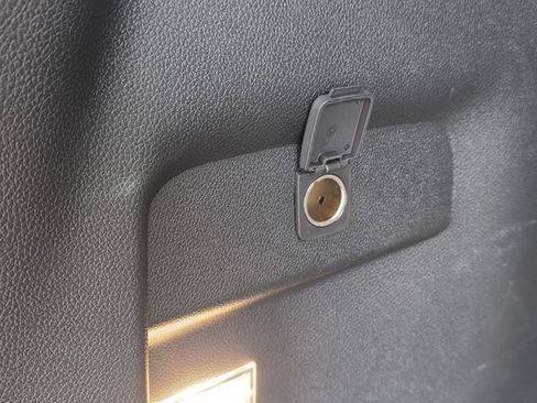 Used 2019 Ford Explorer XLT w/ Equipment Group 201A image 31