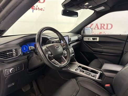 Used 2020 Ford Explorer ST image 12