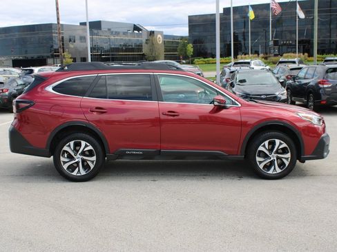 Used 2020 Subaru Outback Limited image 4