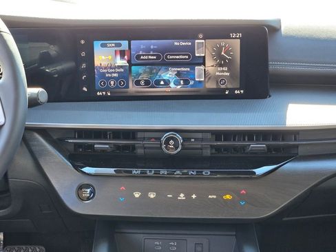 Used 2025 Nissan Murano SV image 16