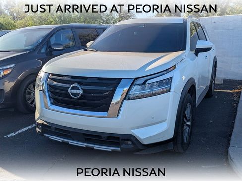 Certified 2023 Nissan Pathfinder SL w/ Lighting Package (N92) image 1