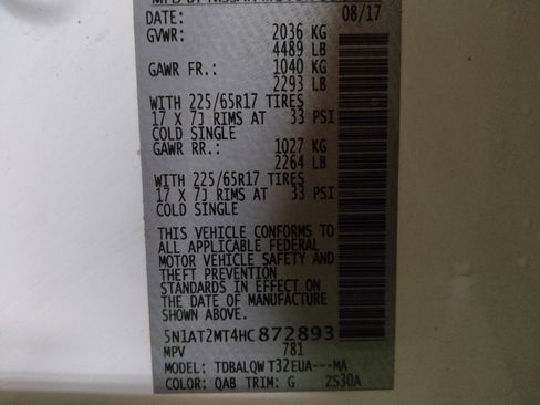 Used 2017 Nissan Rogue SV w/ Midnight Edition image 33