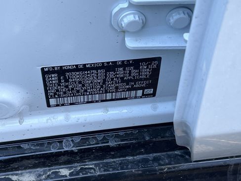 New 2025 Acura ADX A-Spec image 28