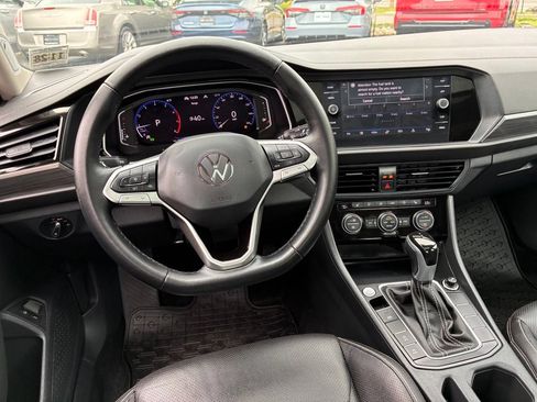 Used 2024 Volkswagen Jetta SEL FWD image 26