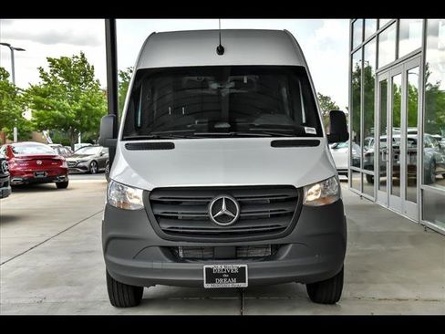 New 2025 Mercedes-Benz Sprinter 2500 image 2
