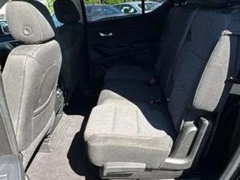 Used 2018 Chevrolet Traverse LS FWD image 14