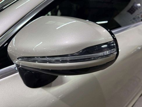 Used 2018 Mercedes-Benz E 400 Coupe image 10