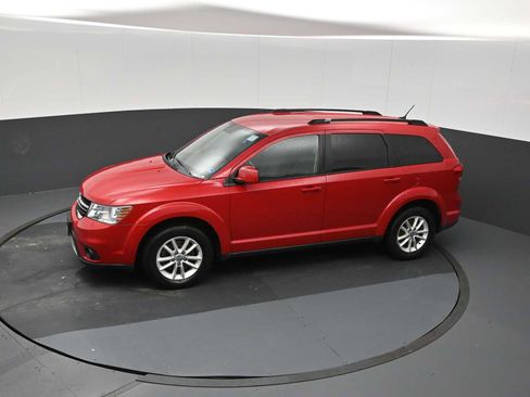 Used 2014 Dodge Journey SXT w/ Flexible Seating Group FWD image 13