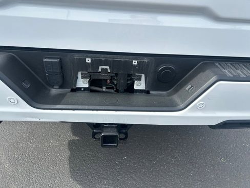 Used 2021 GMC Sierra 1500 AT4 w/ AT4 Value Package AWD/4WD image 16