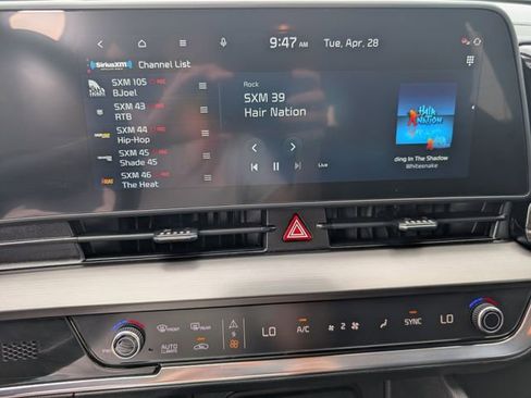 Used 2024 Kia Sportage EX FWD image 13