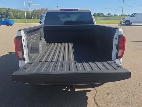 Used 2024 GMC Sierra 1500 Pro w/ Graphite Edition AWD/4WD image 5