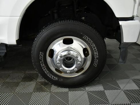 Used 2022 Ford F350 Lariat w/ Lariat Ultimate Package image 17