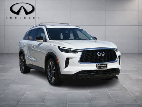 Certified 2023 INFINITI QX60 Luxe w/ Cargo Package AWD/4WD image 3