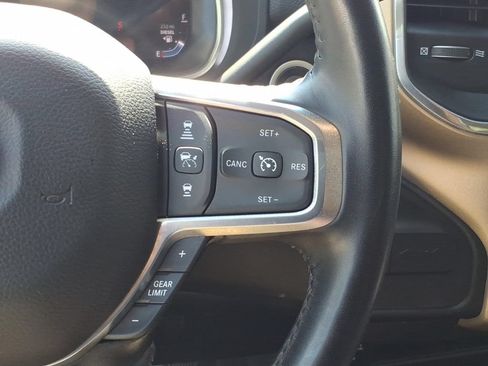 Used 2024 RAM 2500 Laramie w/ Safety Group AWD/4WD image 17