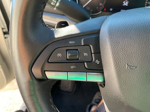 Used 2021 Cadillac XT4 Premium Luxury w/ Driver Awareness Package image 23