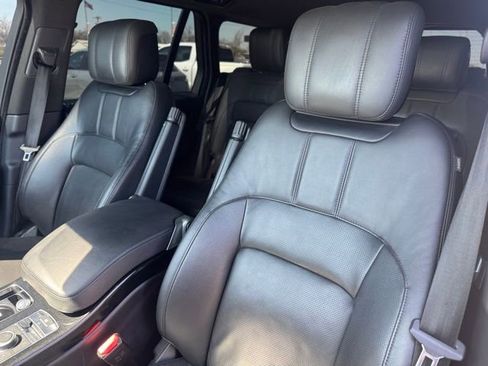 Used 2022 Land Rover Range Rover Westminster Edition image 12