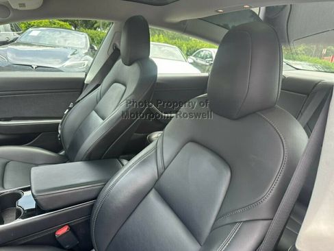 Used 2018 Tesla Model 3 Long Range AWD/4WD image 11