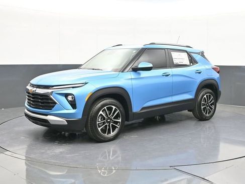 New 2026 Chevrolet TrailBlazer LT w/ Convenience Package FWD image 5