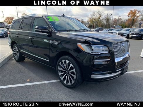 Certified 2023 Lincoln Navigator Reserve image 9