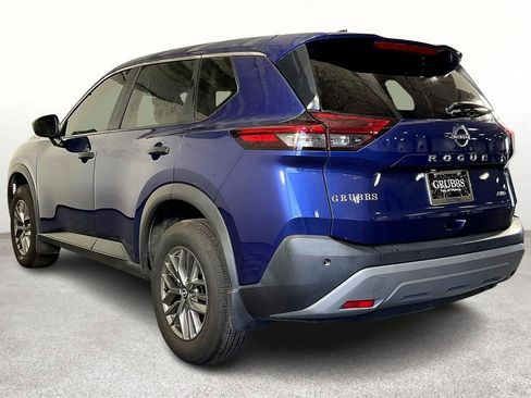 Certified 2023 Nissan Rogue S image 17