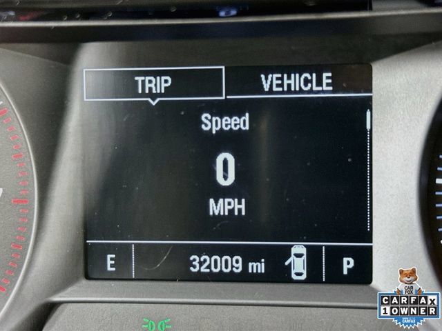 Used 2025 Chevrolet Trax LS w/ LS Convenience Package FWD image 2