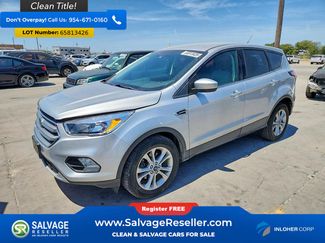 Used 2017 Ford Escape SE FWD video 1