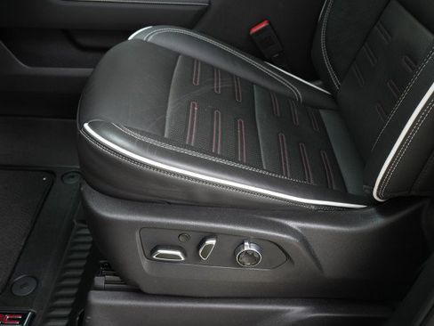 Used 2024 GMC Sierra 1500 AT4X image 56