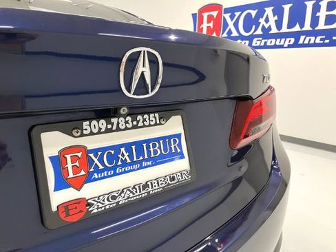Used 2015 Acura TLX V6 w/ Technology Package FWD image 19