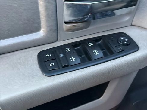 Used 2010 Dodge Ram 1500 Truck SLT image 22