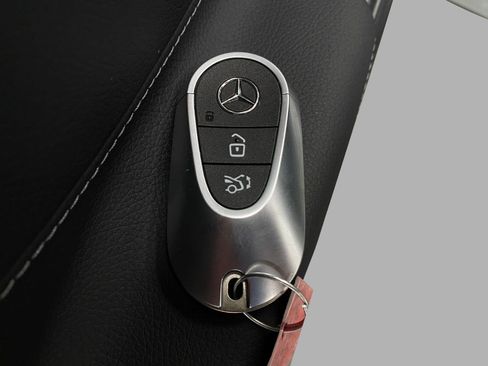 Certified 2026 Mercedes-Benz CLE 300 4MATIC Coupe image 32
