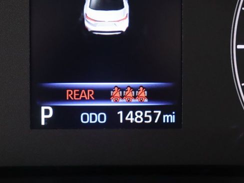 Used 2025 Toyota Corolla LE image 17