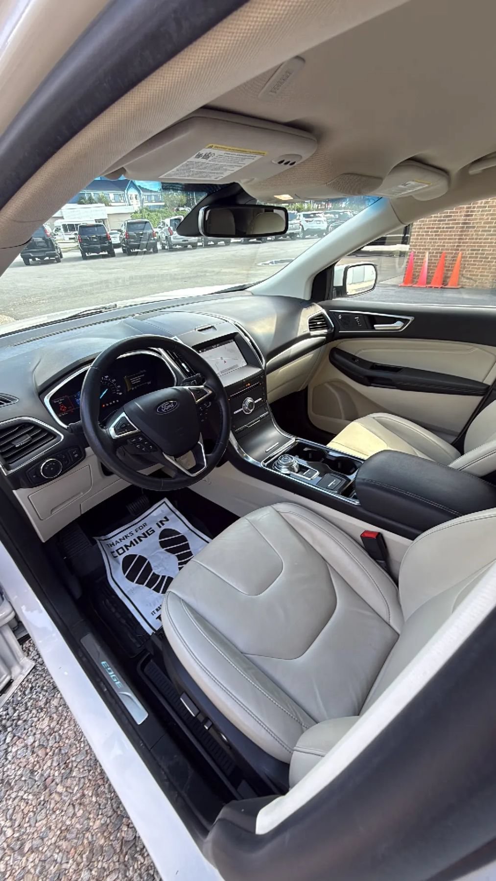 Used 2019 Ford Edge Titanium w/ Cold Weather Package AWD/4WD image 26