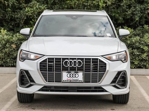 Used 2022 Audi Q3 2.0T Premium image 2