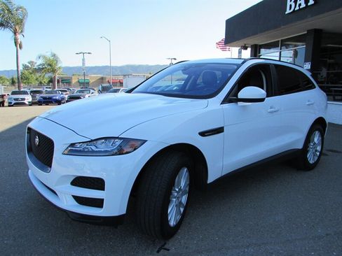 Used 2017 Jaguar F-PACE Prestige AWD/4WD image 4