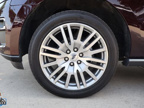 Used 2024 Ford Expedition Max Limited RWD image 10