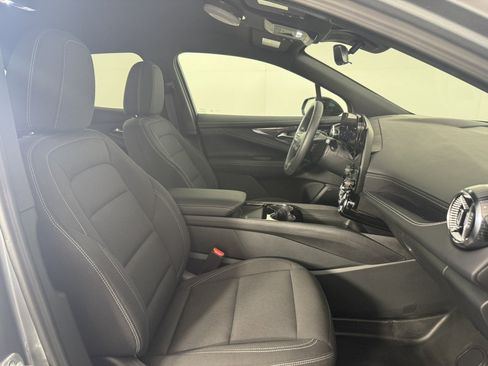Used 2025 Chevrolet Blazer EV AWD Police image 10