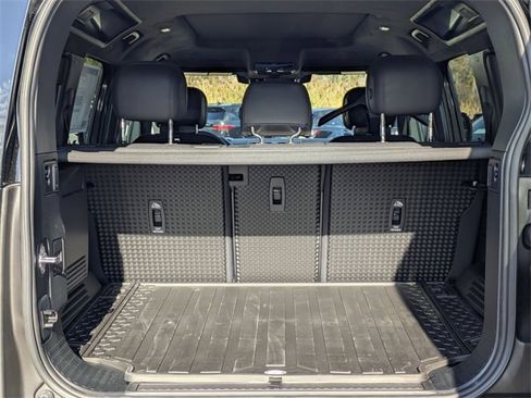New 2026 Land Rover Defender 110 V8 image 16