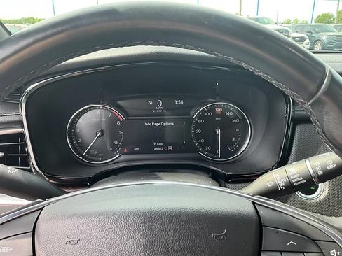 Used 2021 Cadillac XT5 Premium Luxury AWD/4WD image 17
