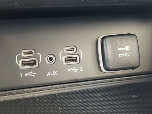 New 2025 Jeep Grand Cherokee Overland w/ Adv Protech Group III AWD/4WD image 28