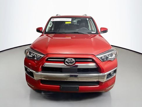 Used 2021 Toyota 4Runner Limited AWD/4WD image 2