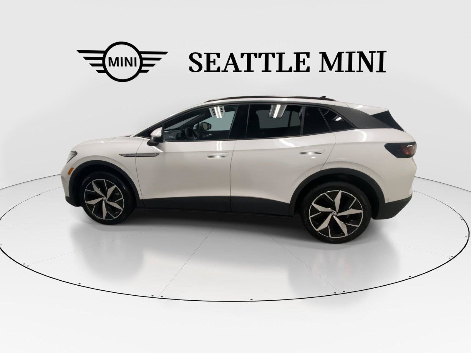 Used 2023 Volkswagen ID.4 Pro S AWD/4WD image 7