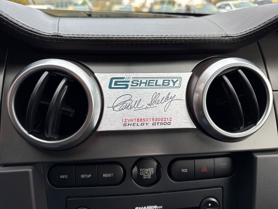 Used 2007 Ford Mustang Shelby GT500 RWD image 21