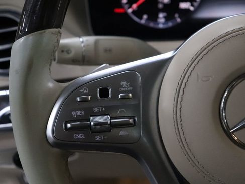 Used 2019 Mercedes-Benz S 560 4MATIC Sedan image 28