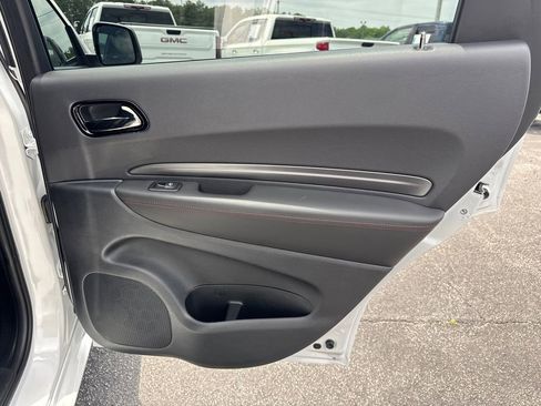 Used 2024 Dodge Durango R/T RWD image 17