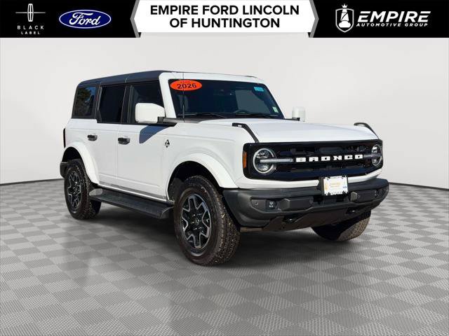 Used 2026 Ford Bronco Outer Banks AWD/4WD image 1